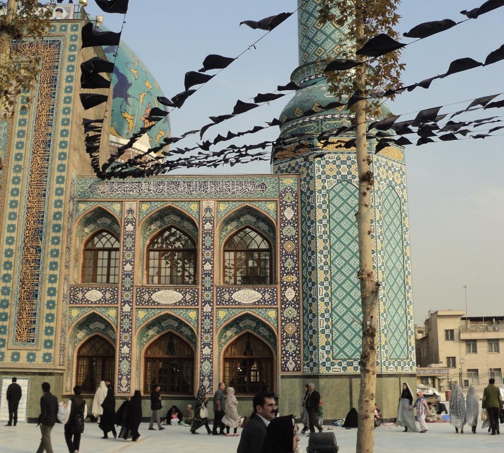 Israel-Iran: Who can prevent the region from escalating?