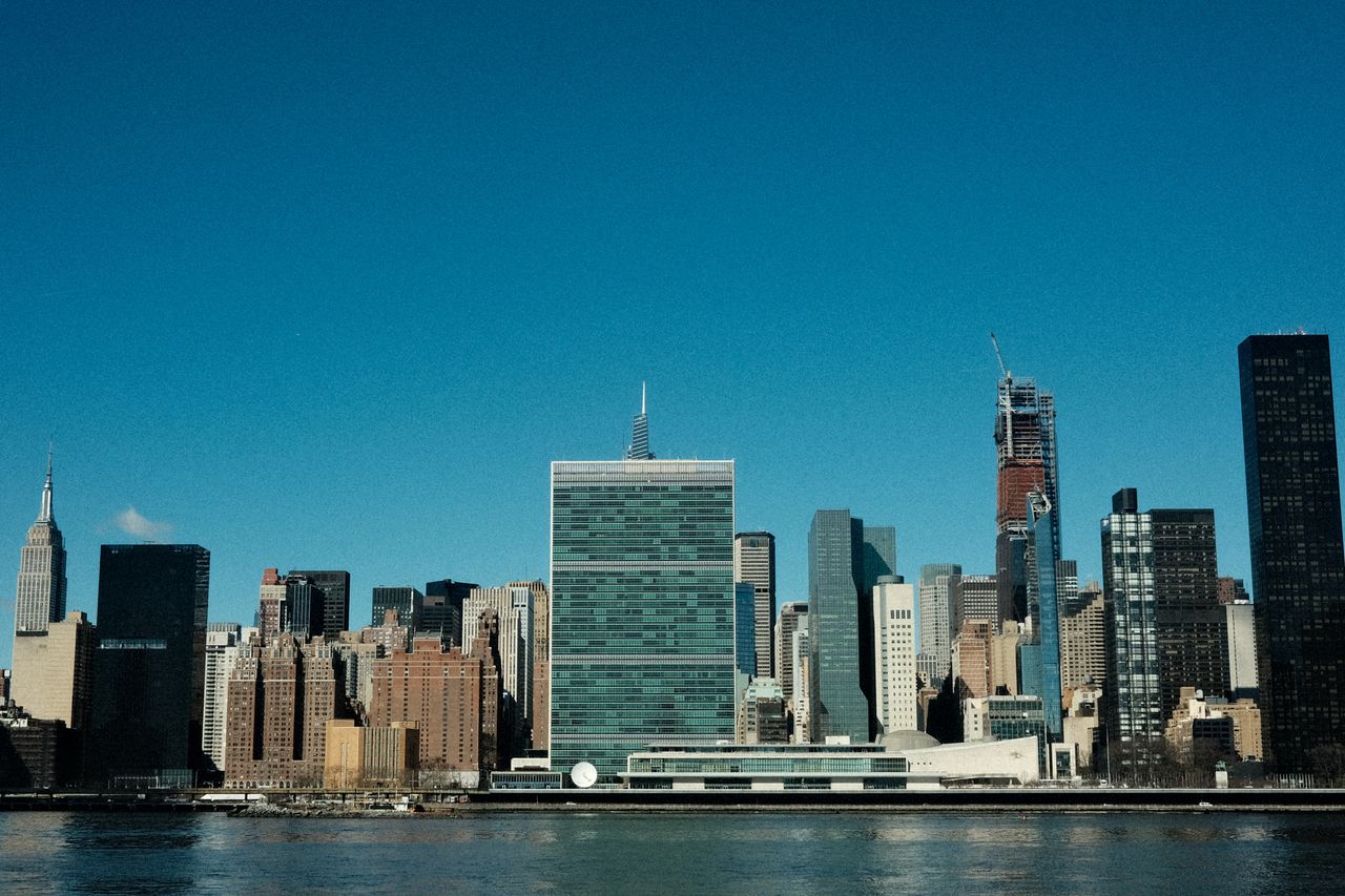 A stunning view of New York City's modern skyline with iconic skyscrapers.